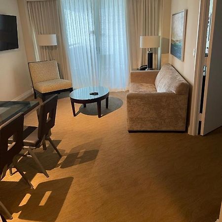 Galeryone Fll Intercostal Suite Форт-Лодердейл Экстерьер фото